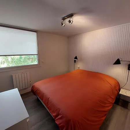 Appartement T2 Pres De La A Pontaillac - Fr-1-550-77
