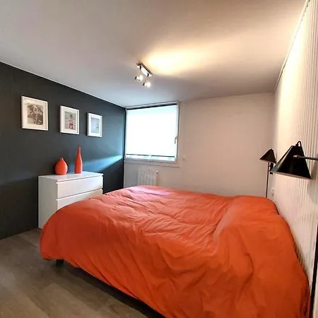 T2 Pres De La A Pontaillac - Fr-1-550-77 רויאן